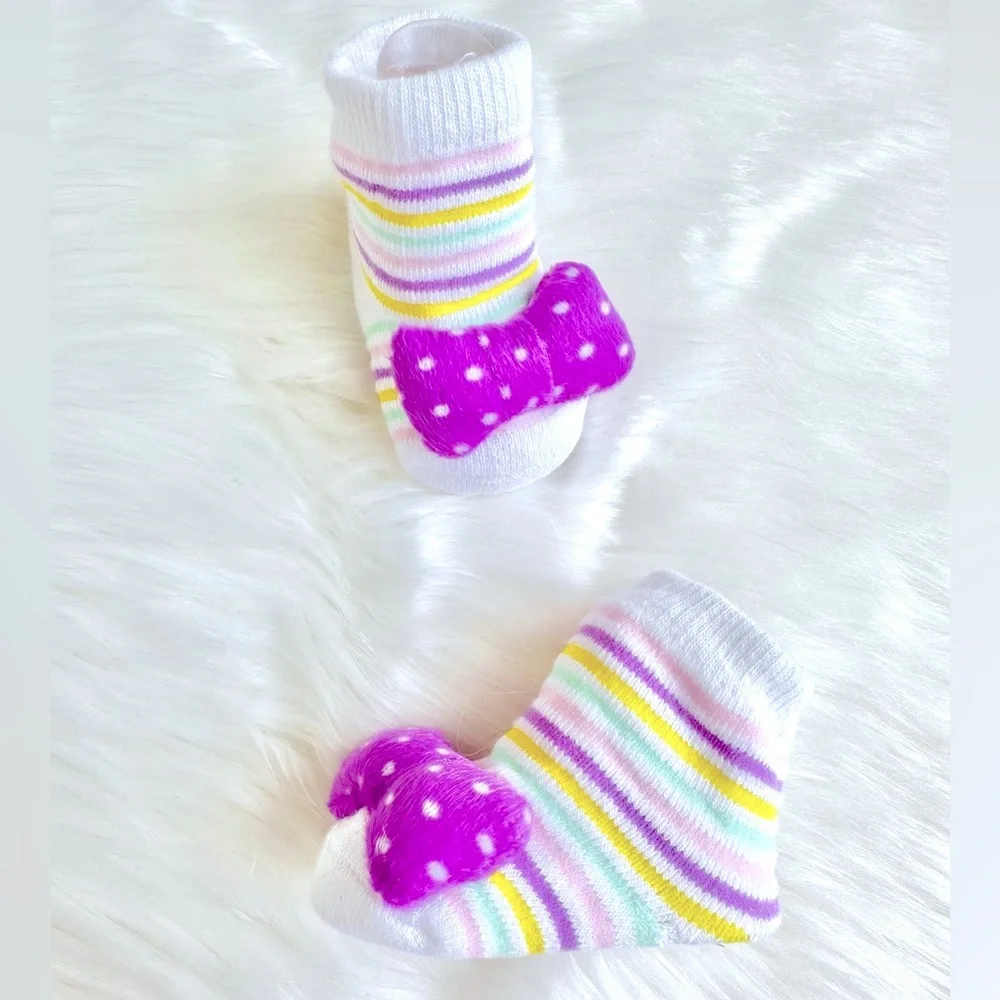 BABY RATTLE SOCKS